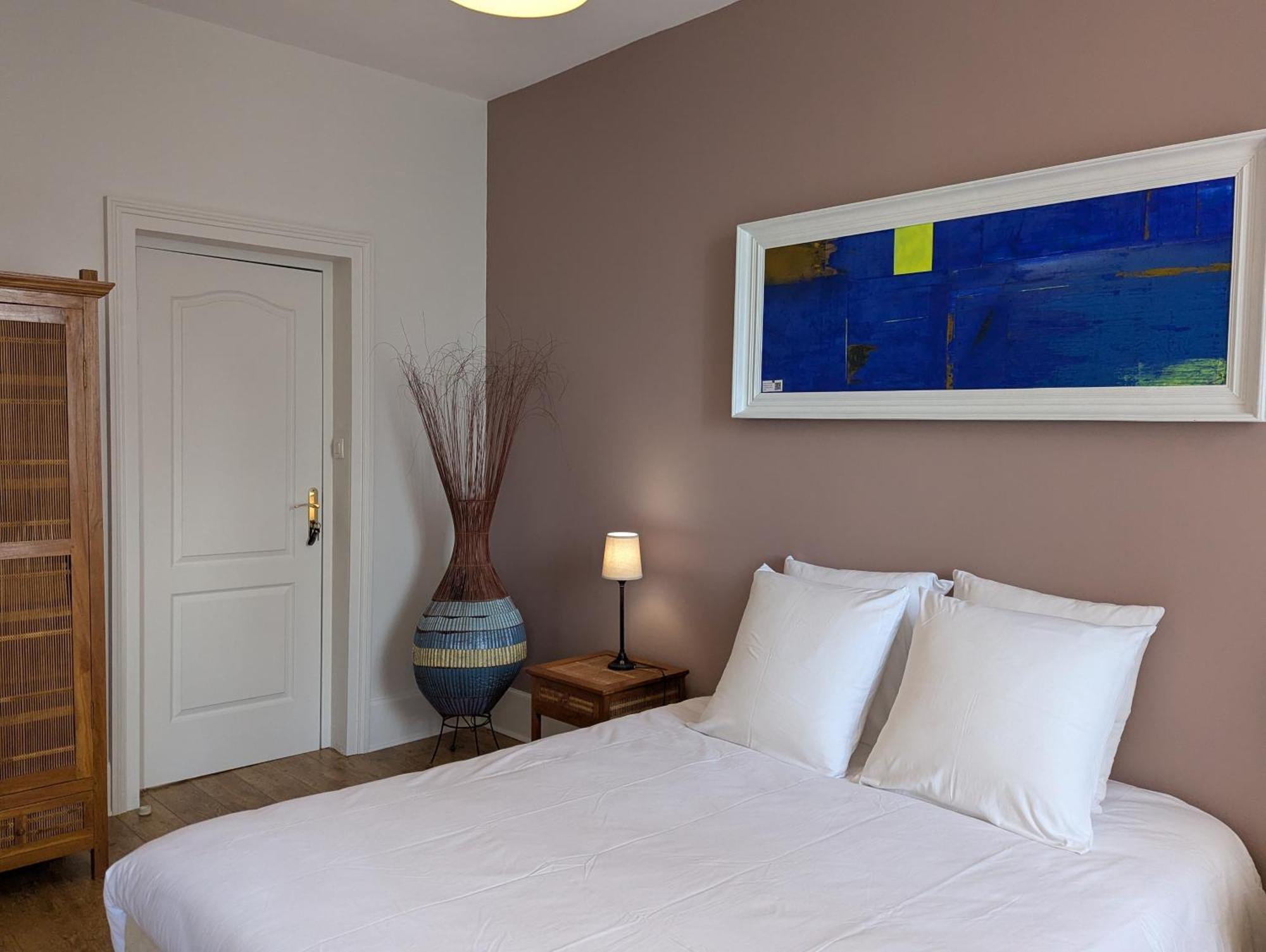 Bed and Breakfast Domaine Du Faure à Chadurie Chambre photo